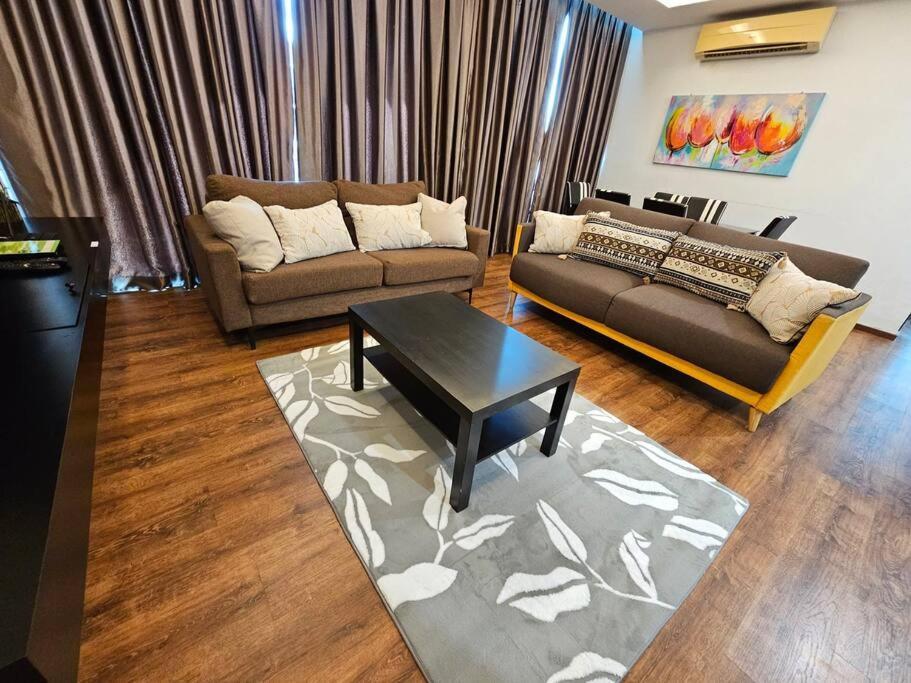 Lovely Vivacity Jazz 2 Cozy 2 Card Lv11b Kuching